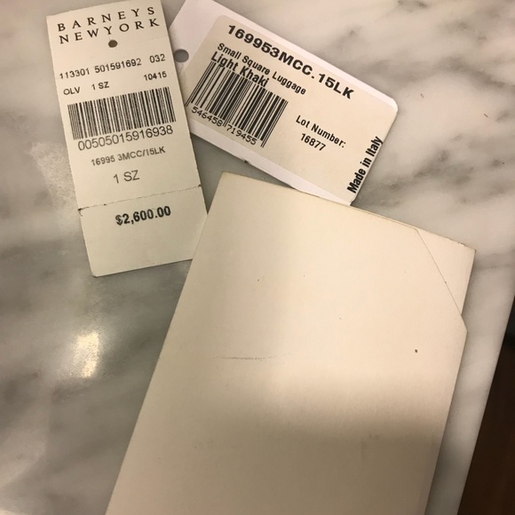 Celine Phantom grained calfskin in Light Khaki - Picture 8 of 8